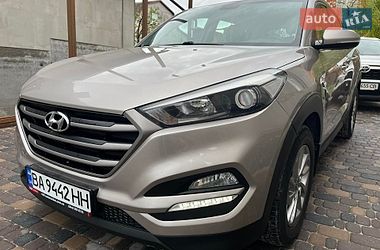 Внедорожник / Кроссовер Hyundai Tucson 2016 в Киеве
