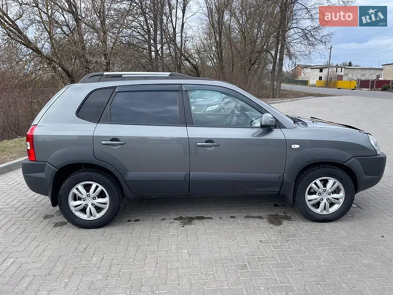 Hyundai Tucson 2009 VIN Y6LJN81VP9L206600 фото оголошення 12 з 50