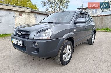 Позашляховик / Кросовер Hyundai Tucson 2011 в Черкасах