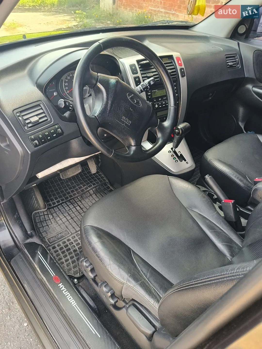 2010 Hyundai Tucson - мініатюра 11