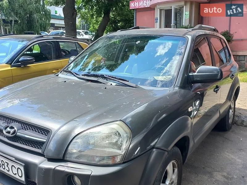 Hyundai Tucson