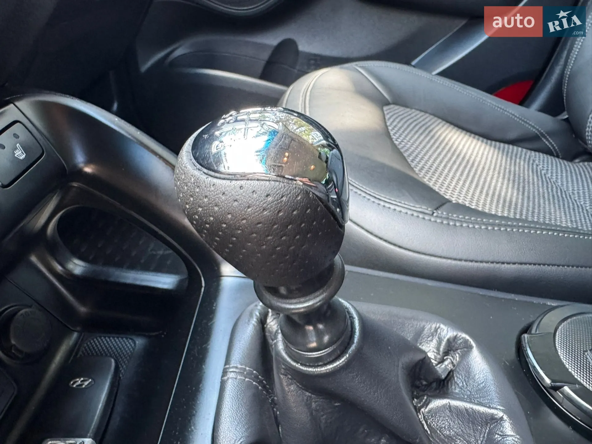 2010 Hyundai Tucson - мініатюра 74