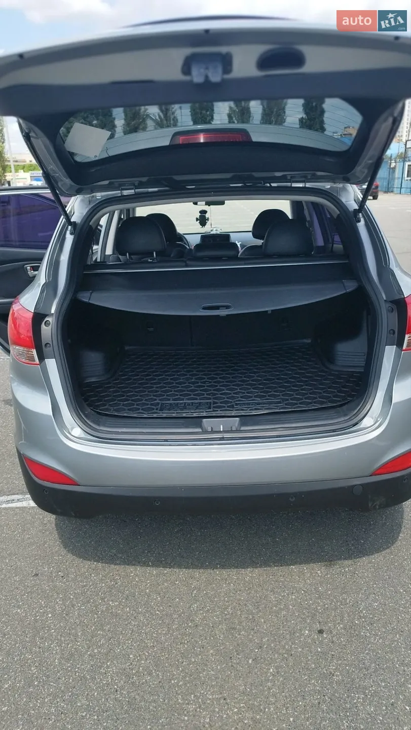 2010 Hyundai Tucson - мініатюра 10