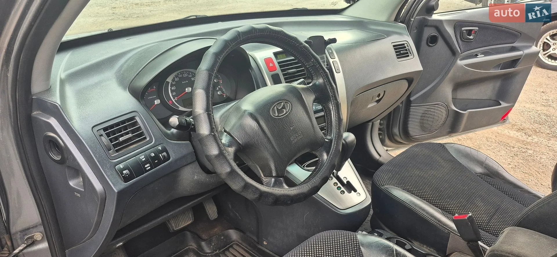 2011 Hyundai Tucson - мініатюра 11