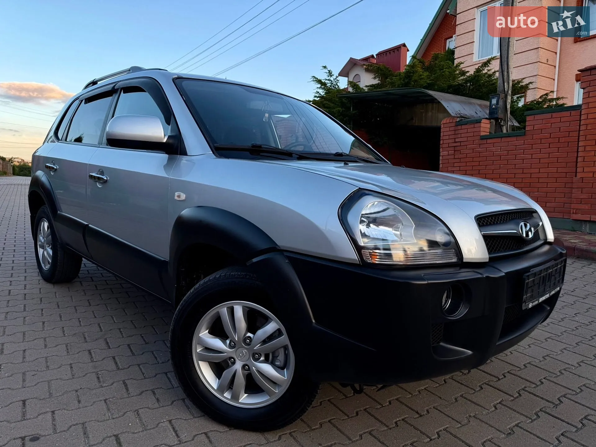 2011 Hyundai Tucson - мініатюра 2