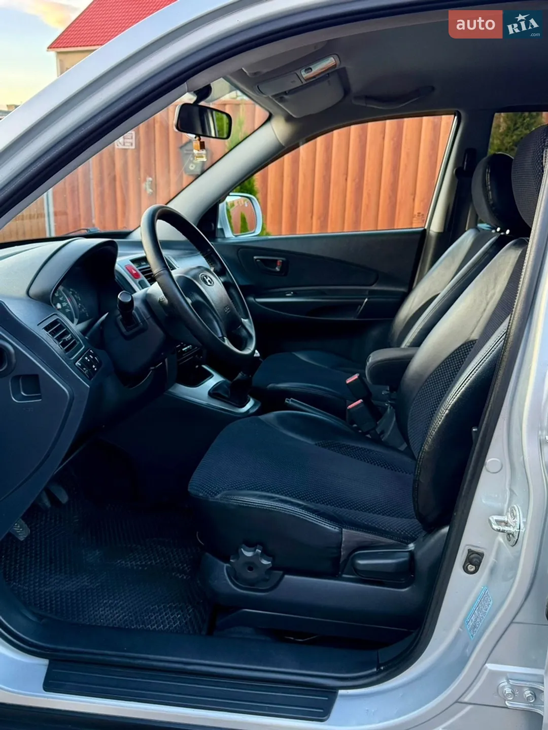 2011 Hyundai Tucson - мініатюра 24