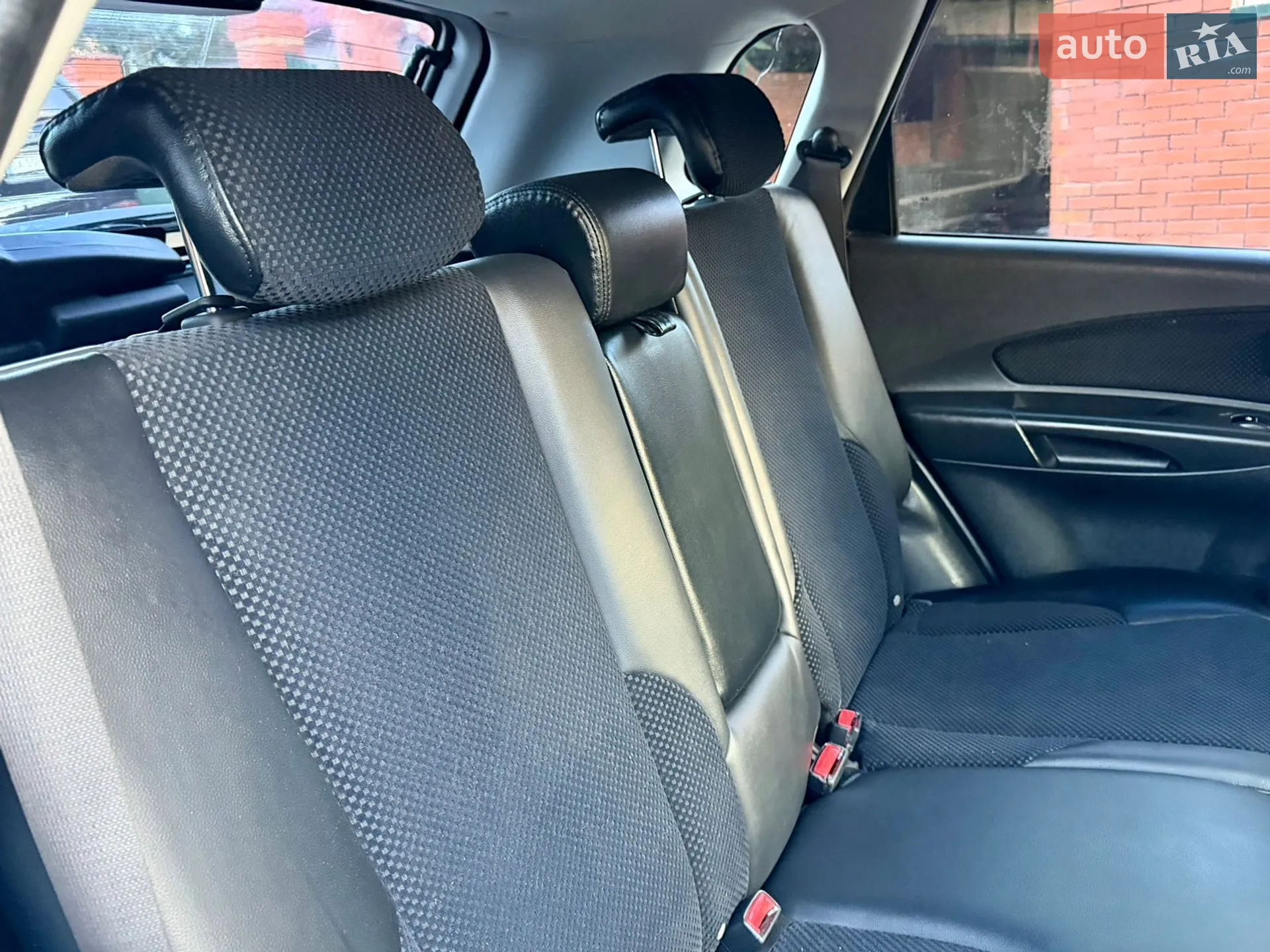 2011 Hyundai Tucson - мініатюра 41