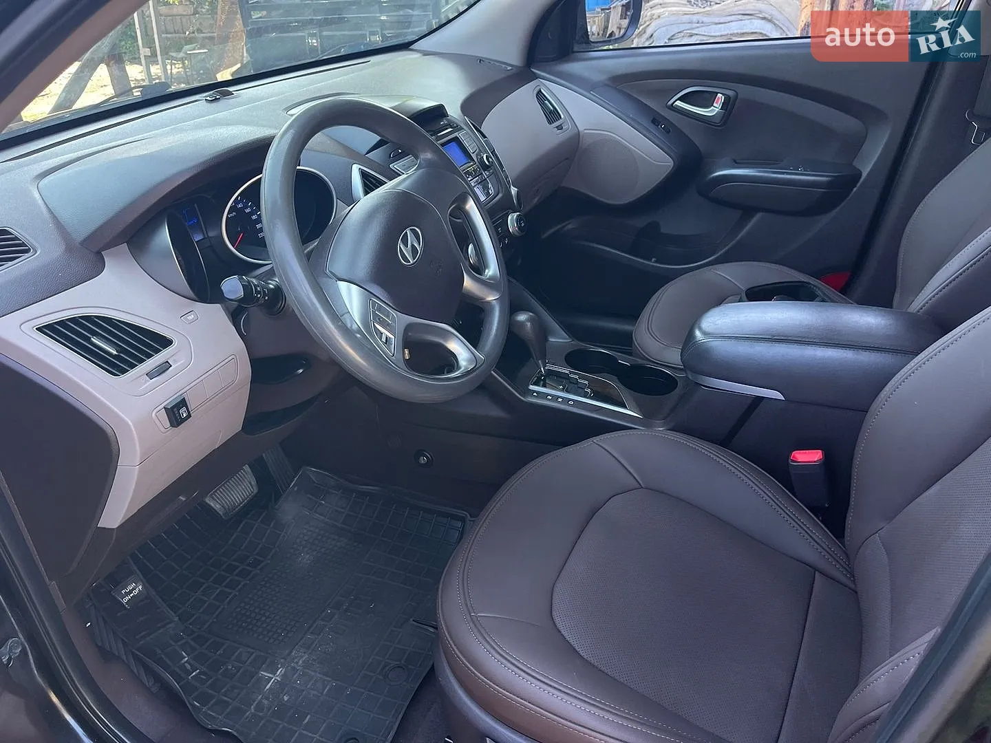 2010 Hyundai Tucson - мініатюра 17