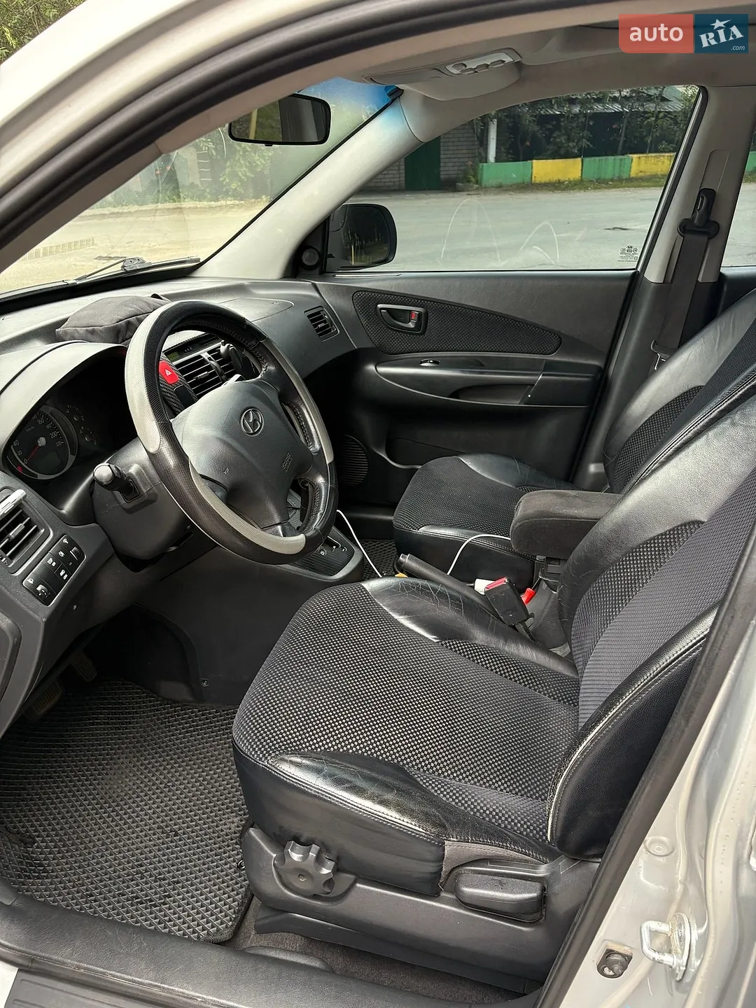 2011 Hyundai Tucson - мініатюра 12