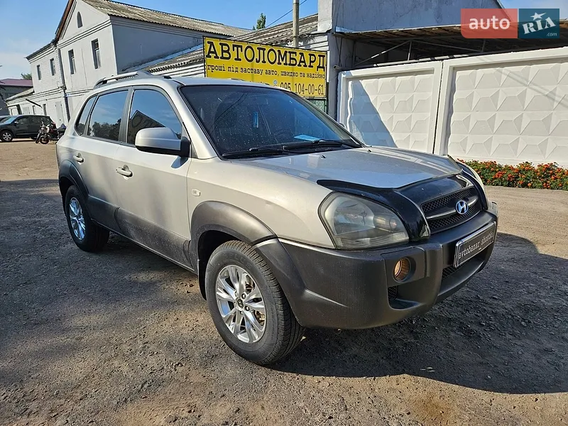 Hyundai Tucson