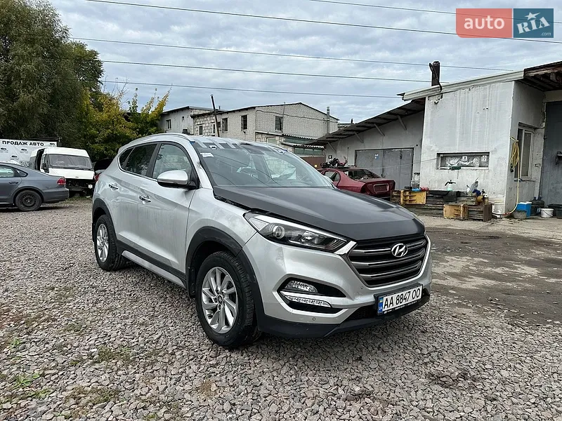 Hyundai Tucson
