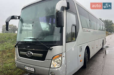 Туристический / Междугородний автобус Hyundai Universe 2009 в Киеве