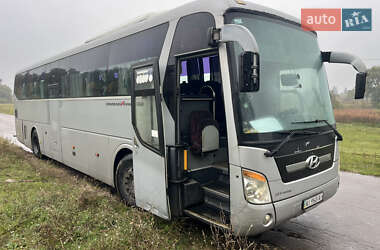 Туристический / Междугородний автобус Hyundai Universe 2009 в Киеве