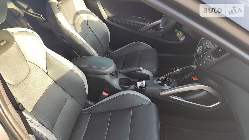 Хетчбек Hyundai Veloster 2015 в Одесі