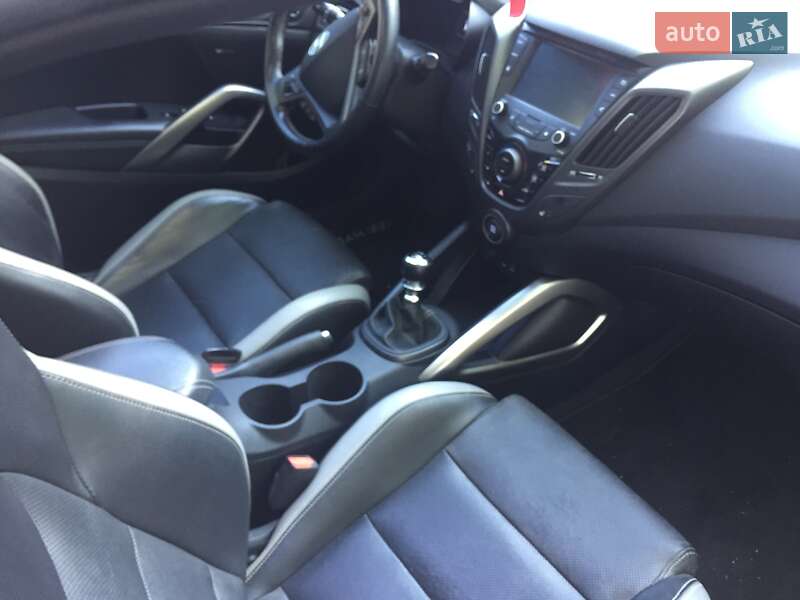 Хэтчбек Hyundai Veloster 2015 в Полтаве фото 10 Хэтчбек Hyundai Veloster 2015 в Полтаве