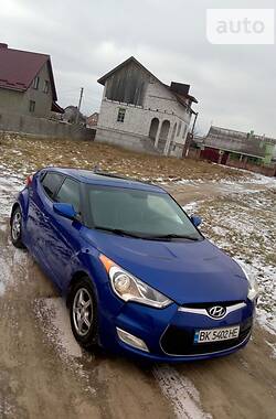 Hyundai Veloster 2012