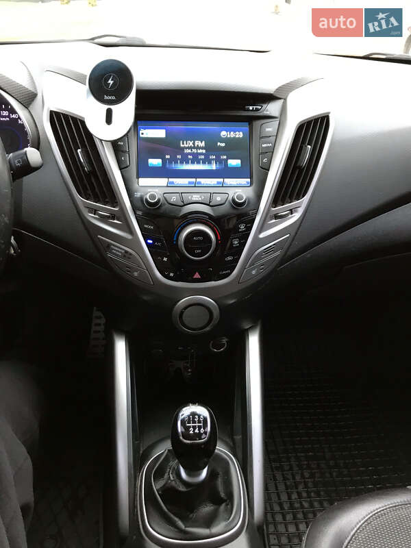 Хетчбек Hyundai Veloster 2012 в Львові