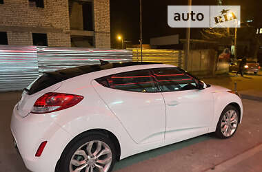 Хэтчбек Hyundai Veloster 2013 в Харькове