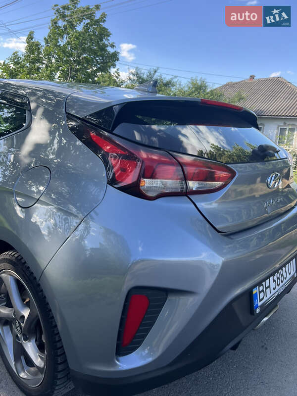 Хэтчбек Hyundai Veloster 2018 в Балте