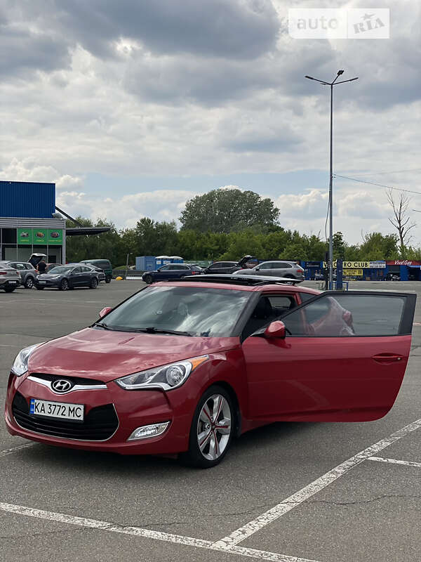 Хетчбек Hyundai Veloster 2015 в Києві