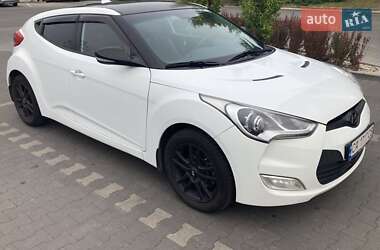 Hyundai Veloster 2013