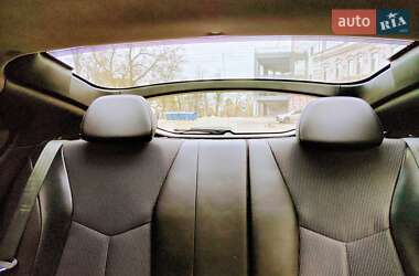 Хэтчбек Hyundai Veloster 2013 в 