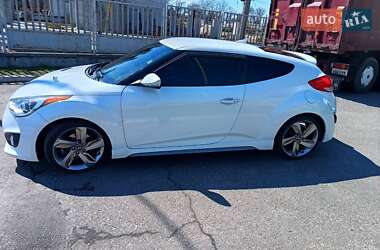 Hyundai Veloster 2013