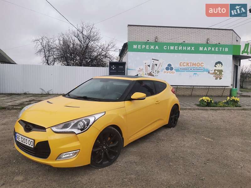 Хетчбек Hyundai Veloster 2012 в Дніпрі
