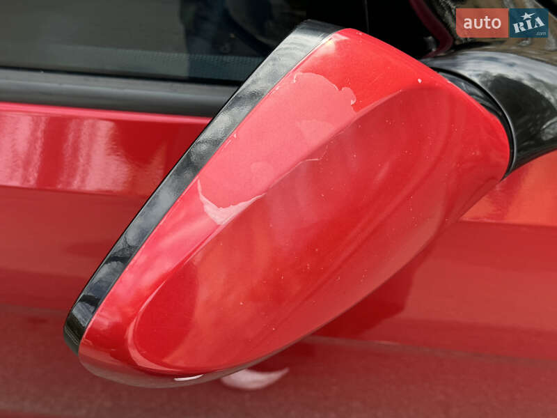 Хэтчбек Hyundai Veloster 2014 в Киеве фото 12 Хэтчбек Hyundai Veloster 2014 в Киеве