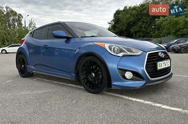 Хэтчбек Hyundai Veloster 2015 в 