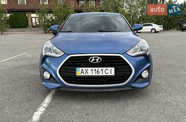 Хэтчбек Hyundai Veloster 2015 в 