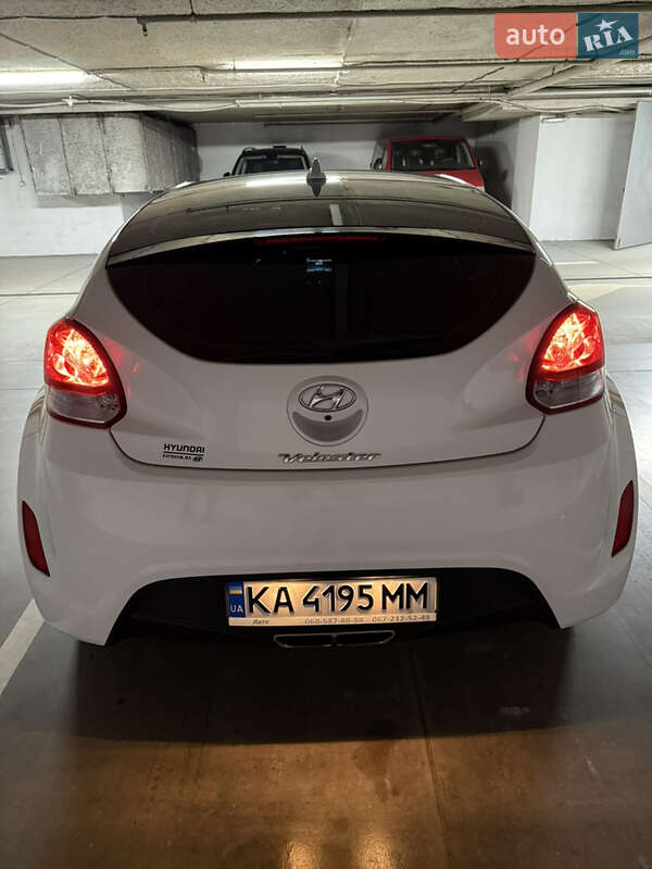 Хетчбек Hyundai Veloster 2016 в Києві