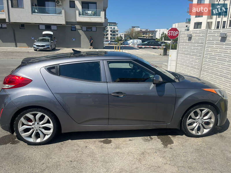 Хэтчбек Hyundai Veloster 2012 в Измаиле