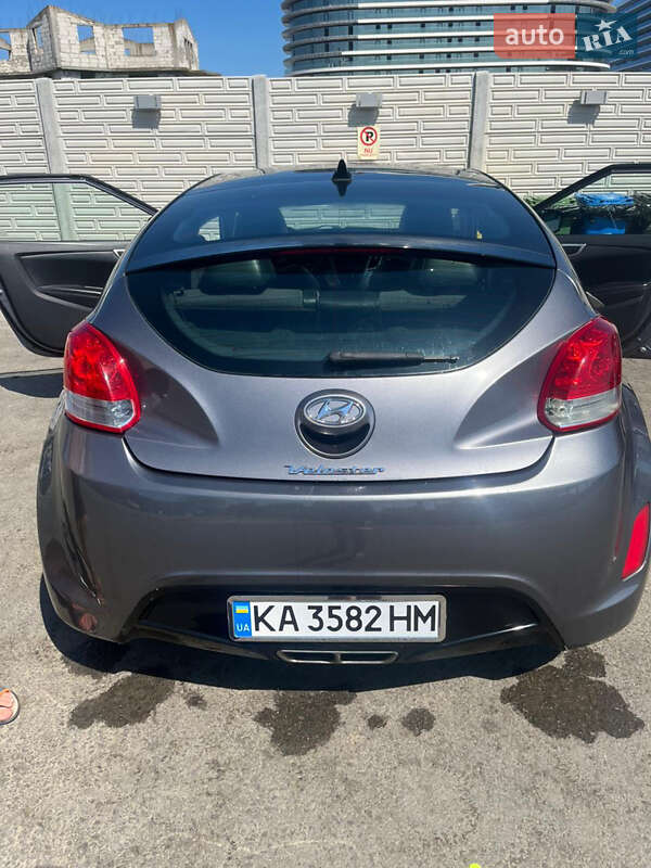 Хэтчбек Hyundai Veloster 2012 в Измаиле