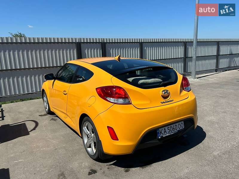Хэтчбек Hyundai Veloster 2013 в Кривом Роге