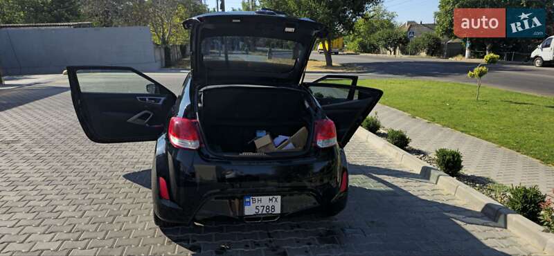 Хэтчбек Hyundai Veloster 2014 в Николаеве фото 8 Хэтчбек Hyundai Veloster 2014 в Николаеве