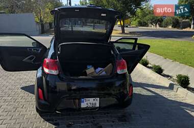 Хетчбек Hyundai Veloster 2014 в  фото 8 Хетчбек Hyundai Veloster 2014 в