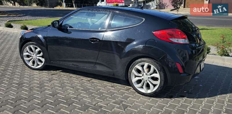 Хэтчбек Hyundai Veloster 2014 в Николаеве фото 4 Хэтчбек Hyundai Veloster 2014 в Николаеве