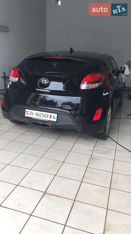 Хэтчбек Hyundai Veloster 2011 в Днепре фото 9 Хэтчбек Hyundai Veloster 2011 в Днепре
