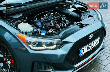 Хетчбек Hyundai Veloster 2019 в  фото 38 Хетчбек Hyundai Veloster 2019 в