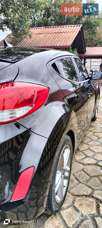 Хэтчбек Hyundai Veloster 2011 в Киеве