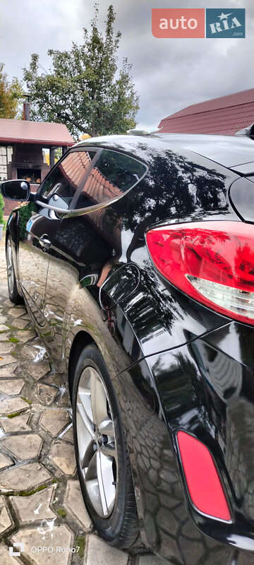 Хэтчбек Hyundai Veloster 2011 в Киеве