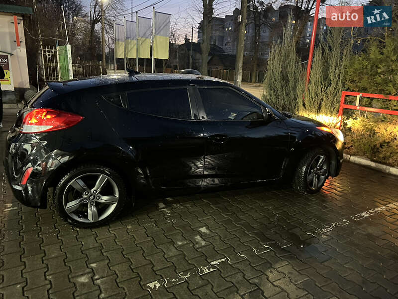 Хетчбек Hyundai Veloster 2014 в Луцьку фото 2 Хетчбек Hyundai Veloster 2014 в Луцьку