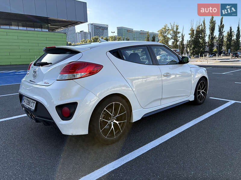 Хэтчбек Hyundai Veloster 2014 в Киеве
