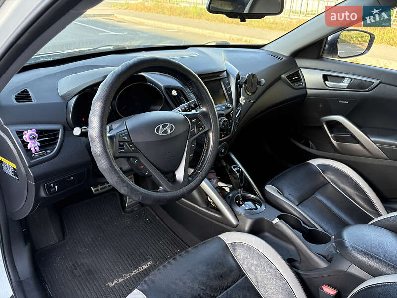 Хэтчбек Hyundai Veloster 2014 в Киеве