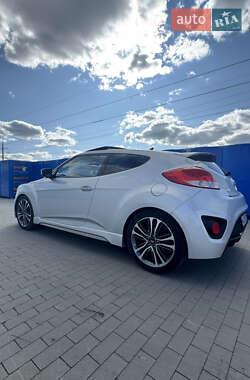 Хэтчбек Hyundai Veloster 2016 в Виннице