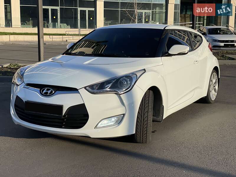 Хэтчбек Hyundai Veloster 2011 в Днепре