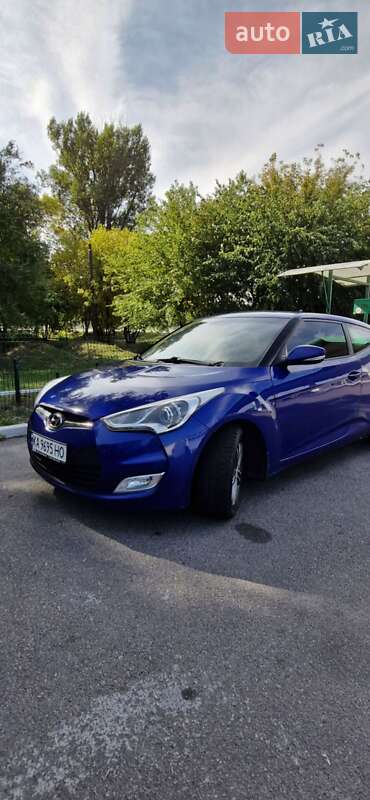 Хэтчбек Hyundai Veloster 2011 в Днепре фото Хэтчбек Hyundai Veloster 2011 в Днепре