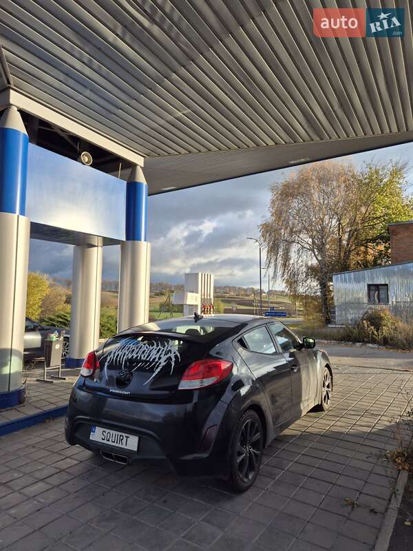 Хетчбек Hyundai Veloster 2015 в Полтаві фото 4 Хетчбек Hyundai Veloster 2015 в Полтаві