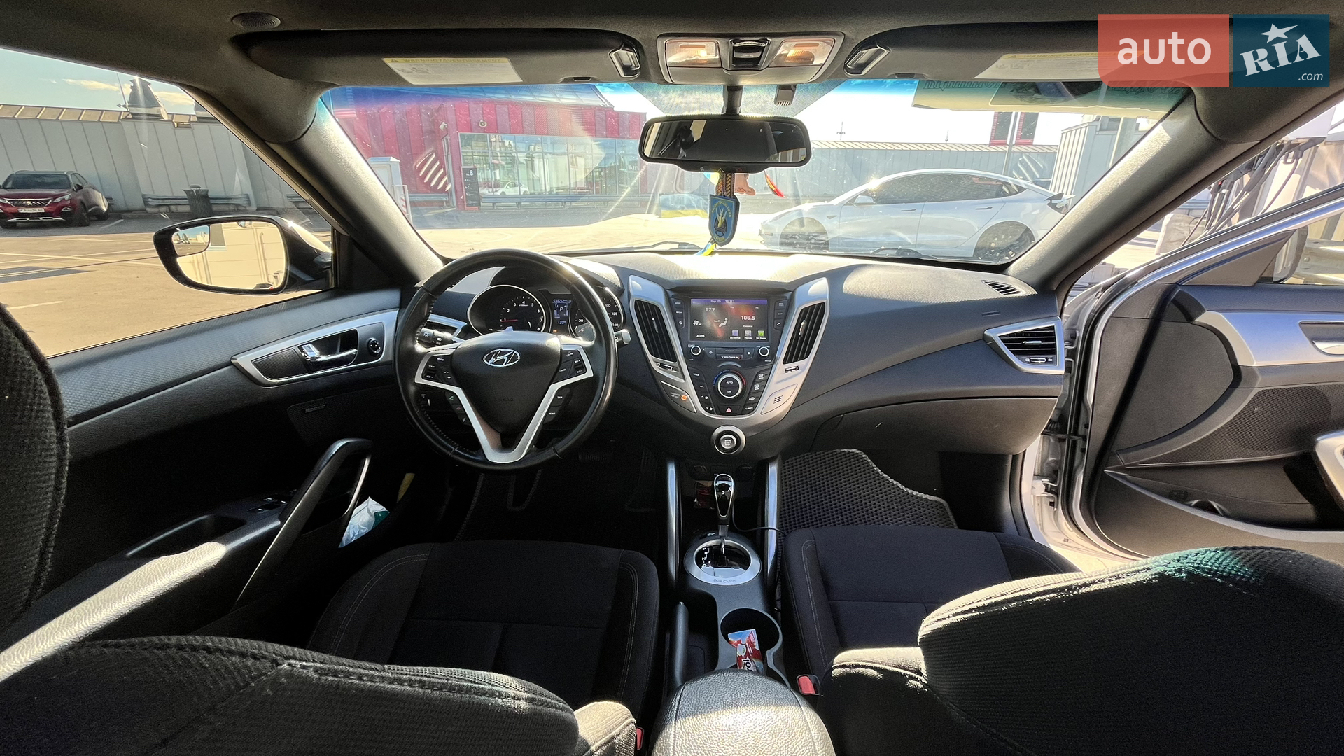 Hyundai Veloster 2017 VIN KMHTC6AD3HU317439 фото оголошення 15 з 23